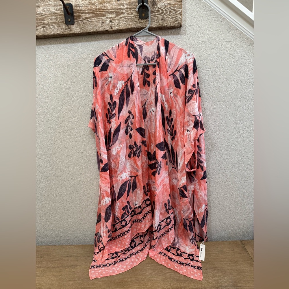 Pink & Navy Botanical Kimono